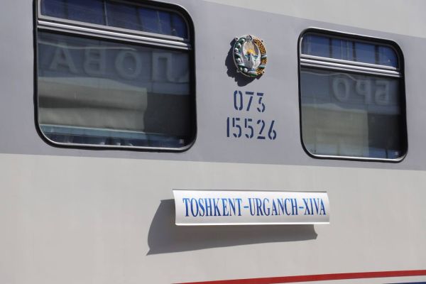Yangi O'zbekiston vagonlari yo'lovchilar uchun foydalanishga topshirildi