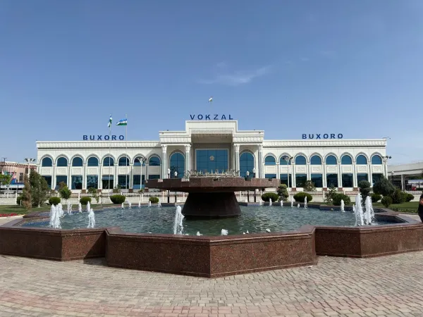Железнодорожный вокзал Бухара