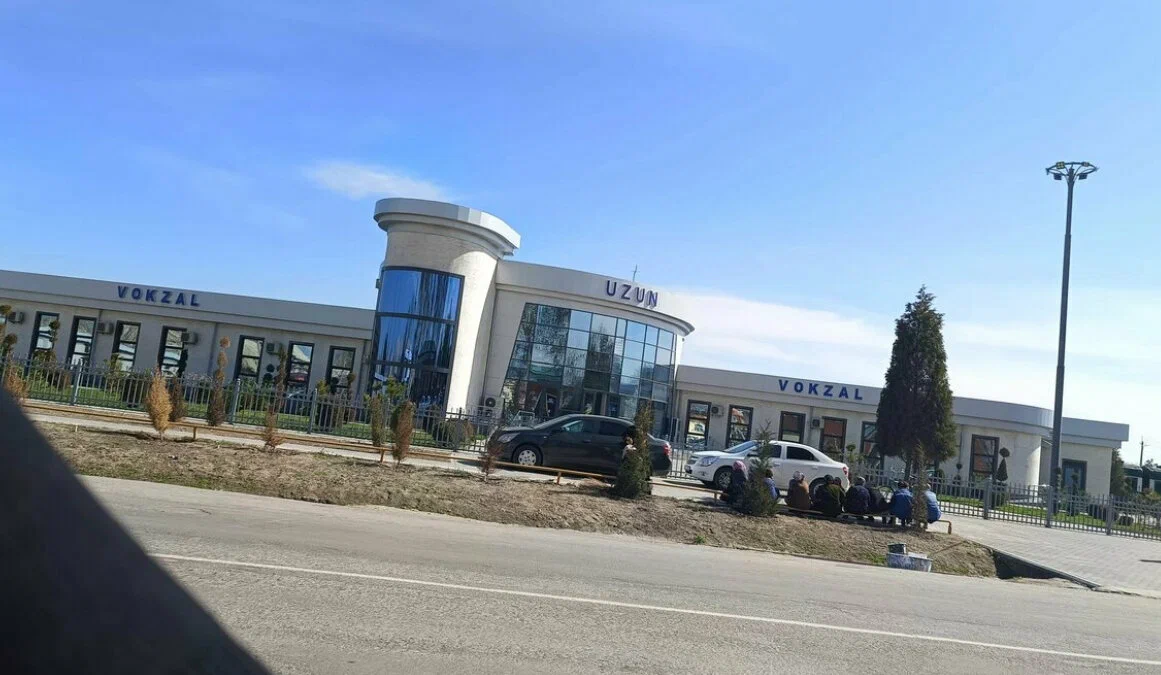 Железнодорожный вокзал « Сариосиё»